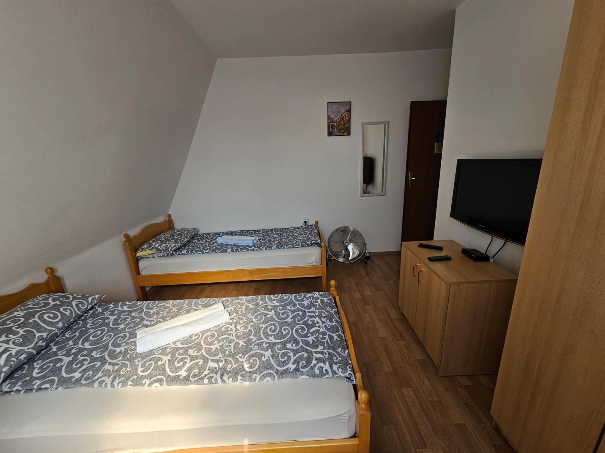 Aleks Sobe Banja Koviljača Exterior foto